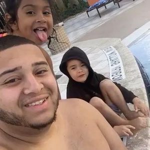 Meet your Posher, Henry